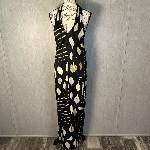 Banana Republic Elegant Black and Cream Halter Jumpsuit Size XL - Picture 16 of 16